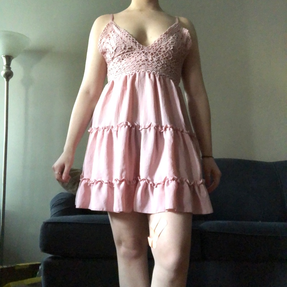 pink dress